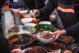 云南人爱吃的5种美食，酸菜上榜，腊肉排名第三，你吃过几种？图片