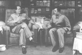 1958年，毛主席召见余秋里中将：李聚奎年纪大了，你们对调一下图片