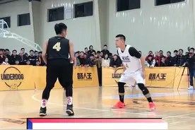 经典回顾：中日对抗赛，军哥1v3狂砍17分，横扫日本顶级街球队！@军哥篮球🏀习惯过了头. #路人王2022赛季视频封面