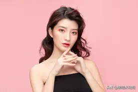 女人过了五十岁，不要留恋流失的雌激素，少做这几件事，人就年轻图片