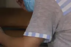 在监狱服刑5年，刑满释放当天看到老婆的心情 这是爱情图片