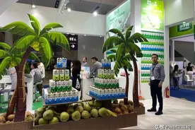 经常供不应求！业内人士解读椰子水爆火原因图片