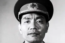 1971年李先念和尤太忠吃饭，询问为何不点酒，尤：上次是我掏的钱图片