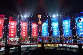 《武林笼中对》中国俱乐部黄金联赛 王者归来图片