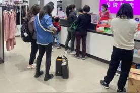 “冷门电商”唯品会翻红，已有近700万人开了会员图片