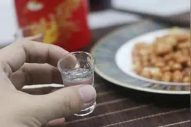 为什么酒和花生“绝配”？两者渊源又因何而起？看完这篇你就懂了图片