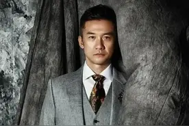 53岁黄志忠：从运动员到一级演员，曾获双料视帝，和柯蓝是好朋友图片