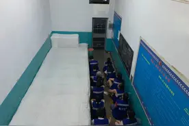 亲身经历：带你看看看守所的生活是怎样的？图片