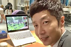 恭喜！51岁演员马浚伟转行当香港公务员，2年前曾耗资百万上北大图片
