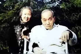 一特工卧底国民党19年，官职比毛人凤还高，暴露后用一块木板逃走图片