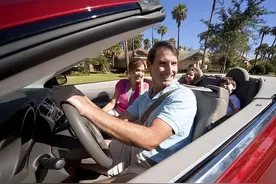 夏季车内闷热难耐，不开空调太难熬，教你几招，不开空调也凉爽图片