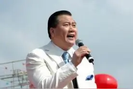 8位过气港星生存现状，有人没钱治病，有人直播带货卖卫生巾图片