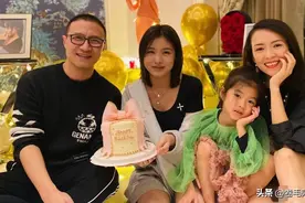 同是汪峰女儿：一个是星二代一个是“丑小鸭”，二人颜值差距真大图片