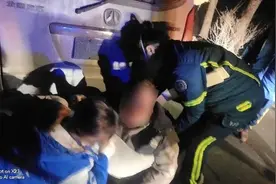 急救知识丨车祸致伤者左胸疼痛难忍 这些有关肋骨骨折的急救知识你应该知道图片