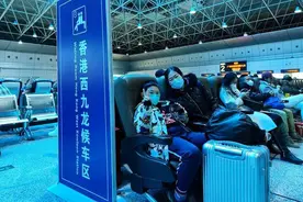 广深港高铁乘车：“一地两检”省事，刷证进站真快！图片