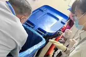翻遍垃圾桶找回乘客失物，苏州地铁站点收到来自市长信箱的感谢信图片