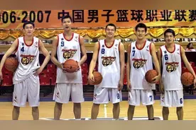 风雨三十年，宏远男篮五虎将传奇，可组国家队首发，成就后无来者图片