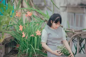 暗恋你的女人，不称呼你哥，也不叫你亲爱的，一般都有这3个称呼图片