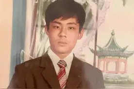 世间难寻真性情 江湖曾有屈东民（中）图片