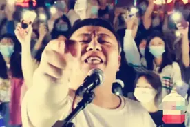 感动中国，唐山为被打女生演唱《正道的光》图片