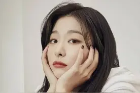 韩国十大单眼皮美女图片