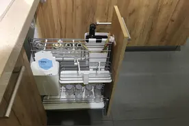 厨房大不大，主要看收纳：5种收纳工具，装得越多越难用图片
