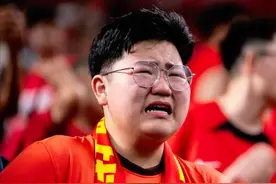 央媒也看不下去了！刊文怒斥国足缺乏血性，输球成习惯图片