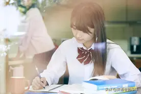 高中生家长孩子职业规划必备：大学专业选的对，收入翻10倍！图片