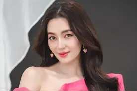 泰国知名女星Bella分享最新美照，甜死人啦图片