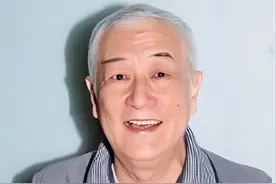 突传死讯！香港知名老戏骨离世，遭亲生女儿拒认，晚年长住养老院图片