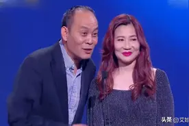 张光北品味不一般，58岁老婆穿长裙走红毯身材火辣，真是富态美人图片