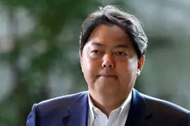 风向变了？日外长称所有层面改善对华关系，新加坡对日本提出忠告图片