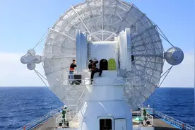 远望5号测量船完成中星6D通信卫星海上测控任务图片