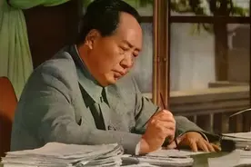 朱德排在十大元帅之首，授衔编号却是004号!那001号是哪一位元帅图片