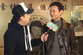 看了76岁郑少秋最新生图，我发现：他上世纪火遍亚洲不是没有原因图片