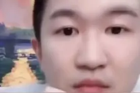 热搜爆了，张大大连麦的女网友疑似被家暴！自导自演？不是开玩笑！图片