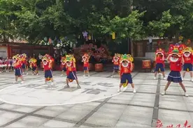 开学啦！直击广东萌娃“花式”开学现场图片
