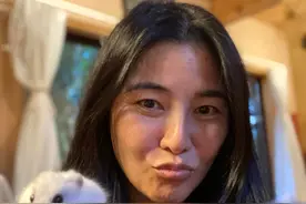 48岁蒙嘉慧移居日本，独自生活想养仓鼠消遣，郑伊健忙拍戏未同行图片