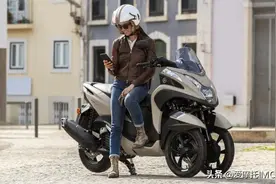 2022款Tricity125/155国外上市，有趣的小排量倒三轮图片