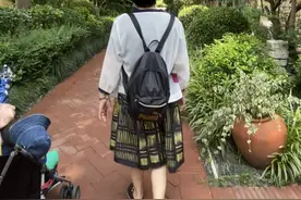 56岁母亲患脑梗一年后，从全瘫到逐渐完成自理，康复经历分享图片