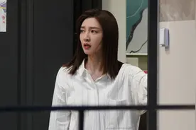 欢乐颂3：深扒五美消费水准，蓁蓁露西真假名媛，朱喆贫民窟女孩图片