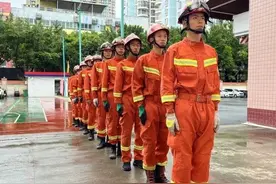“新蓝”巅峰对决，等你来战！图片