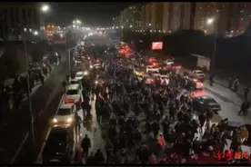 一夜之间，哈萨克斯坦全境进入紧急状态 在哈华人：断网失联、人身安全随时会受到威胁图片