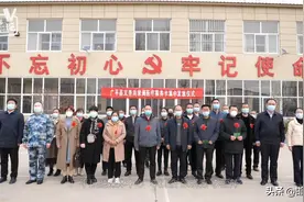 广平：为义务兵家属赠送医疗服务卡图片