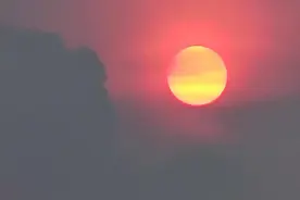 念太深，情却太短图片