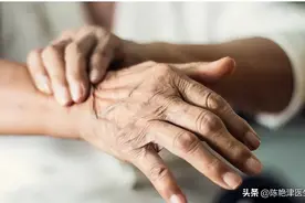 一饿就“手发抖、心慌、无力”？是低血糖吗？未必，医生道出实情图片