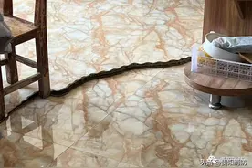 你在追“蛇多多”系列吗？它来了，它踏着轻快的步伐走来了！图片