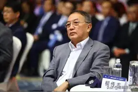 一个重视贸易，一个专注技术！任正非和柳传志不是一个“路数”图片