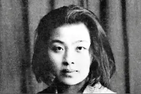 美女作家丁玲：曾同时与两个男人生活，狱中怀孕，毛泽东写诗给她图片