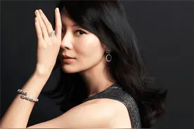 追女生时，她有这3种信号，就是在说“我愿意”-小宇恋爱图片